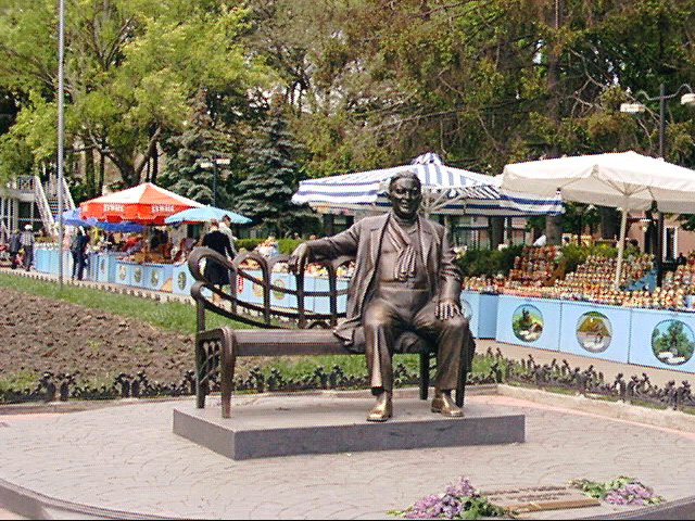 monuments.jpg